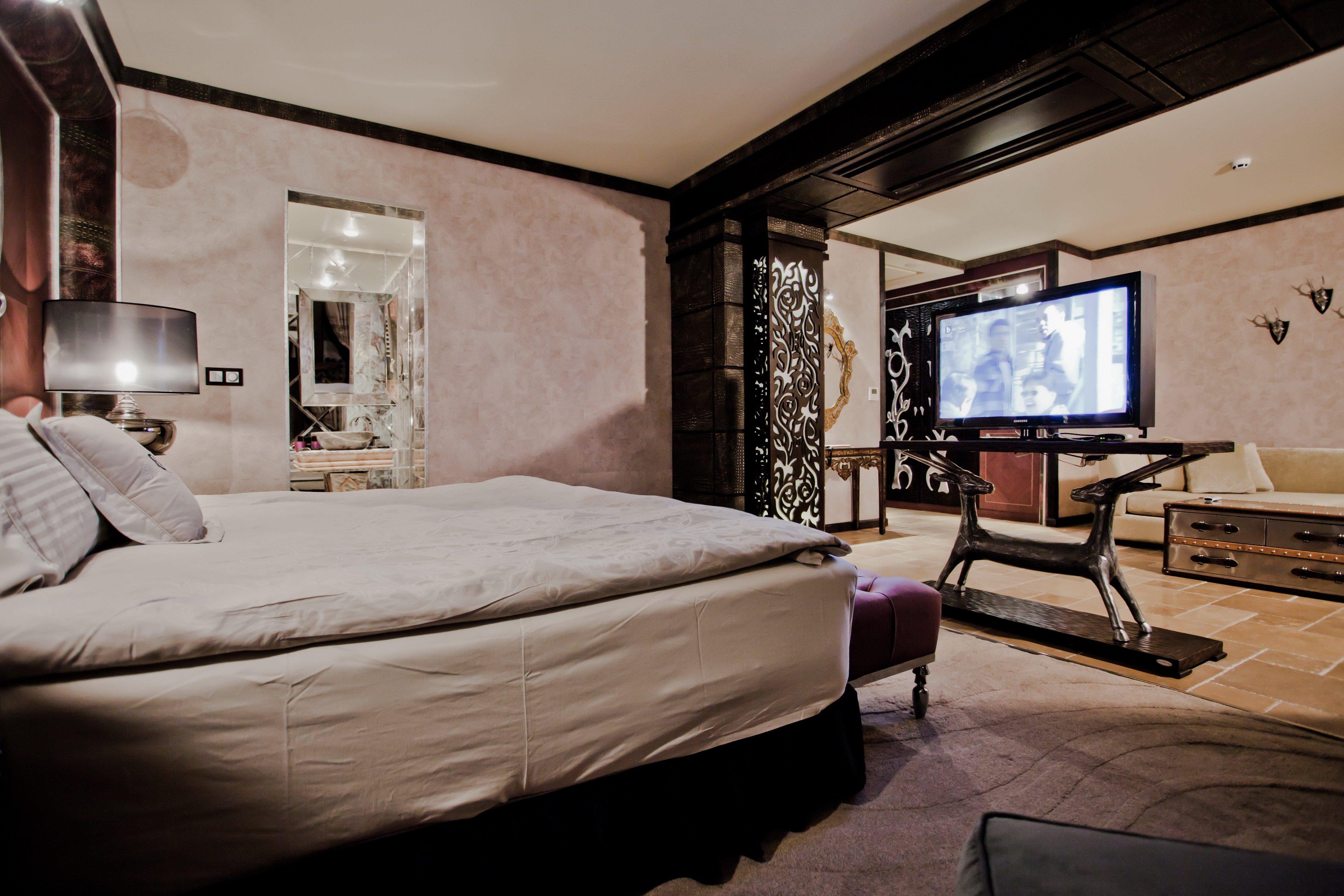 Royal Castle Design & Spa 埃勒尼特 外观 照片