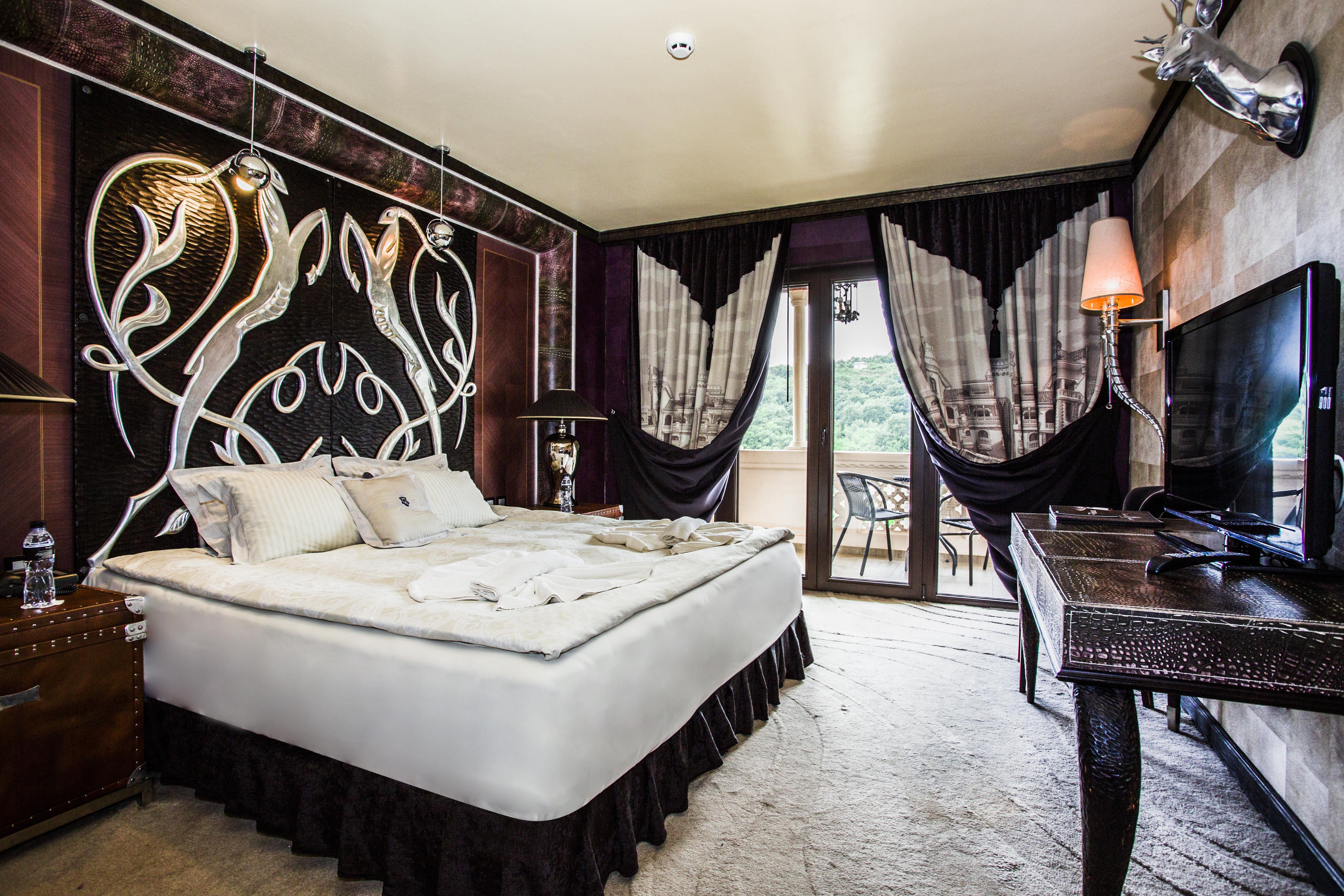 Royal Castle Design & Spa 埃勒尼特 外观 照片
