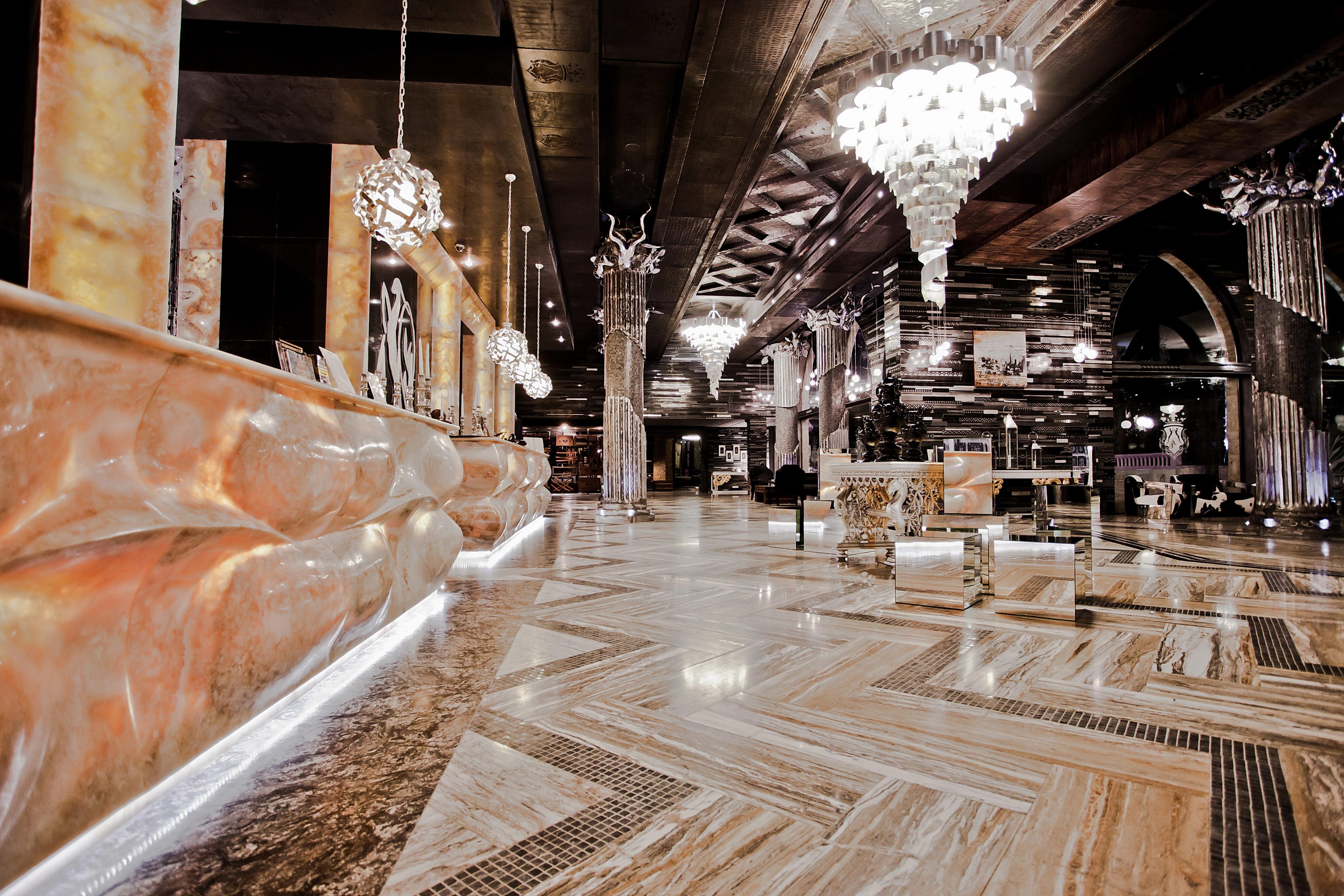 Royal Castle Design & Spa 埃勒尼特 外观 照片